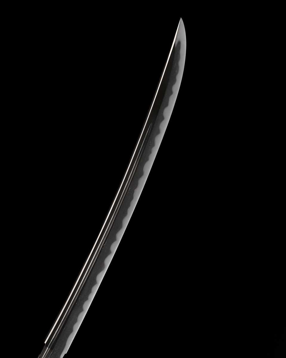 A WAKIZASHI IN SHIRASAYA WITH NBTHK KOSHU TOKUBETSU KICHO CERTIFICATE, ATTRIBUTED TO KANENOBU