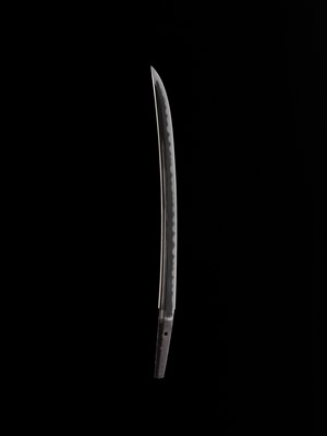 A WAKIZASHI IN SHIRASAYA WITH NBTHK KOSHU TOKUBETSU KICHO CERTIFICATE, ATTRIBUTED TO KANENOBU