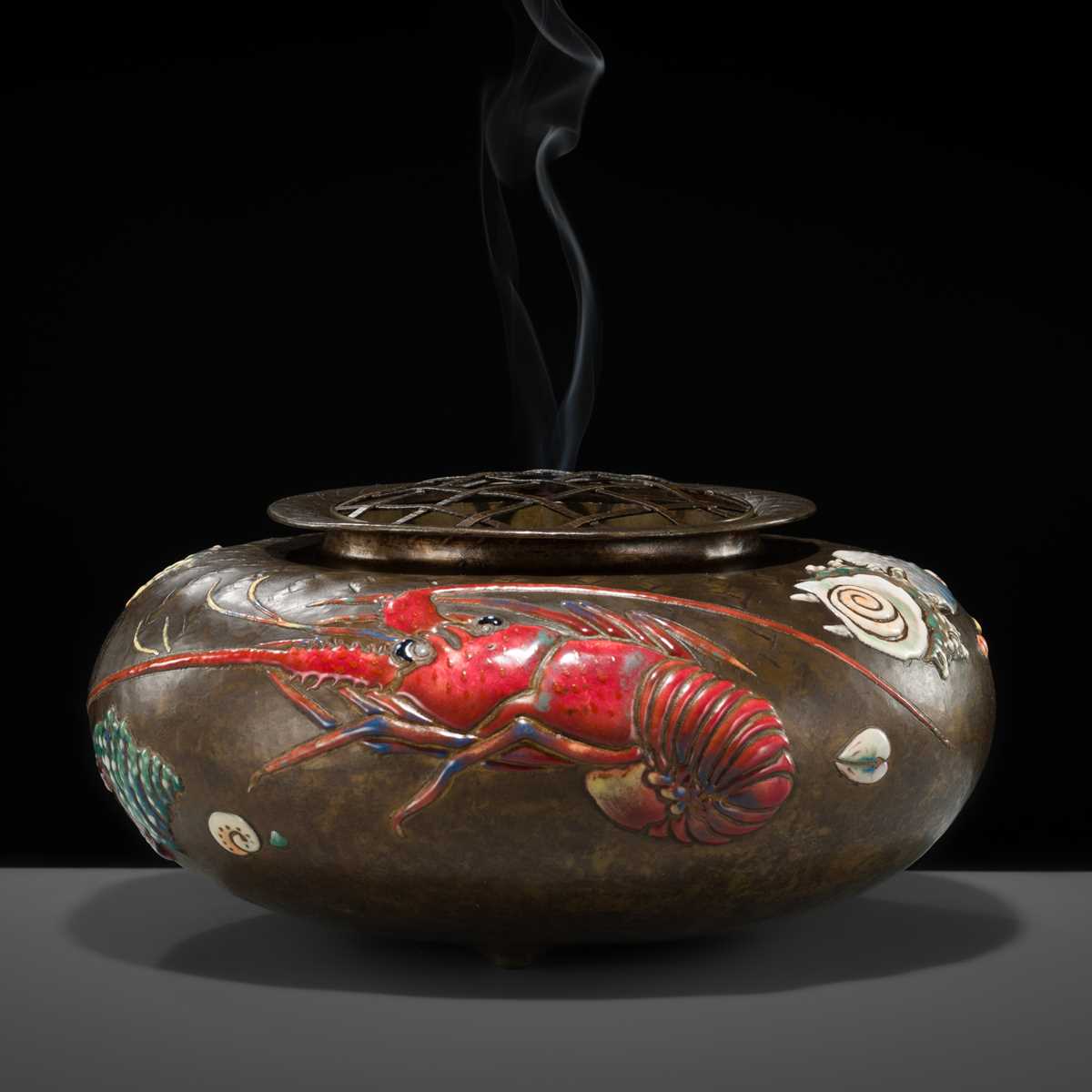 Lot 217 - ANDO JUBEI: A LARGE AND SUPERB CLOISONNÉ ENAMEL APPLIED ‘SEA LIFE’ INCENSE BURNER (KORO)