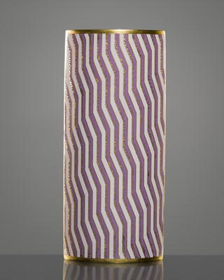 Lot 1086 - SHIBATA AKIRA: AN ELEGANT CLOISONNÉ FLOWER VASE