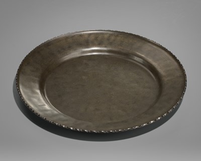 Lot 23 - A FINE SAHARI BRONZE DISH