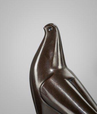 Lot 47 - SAEGUSA SOUTAROU: A BRONZE OKIMONO OF A TURTLE DOVE