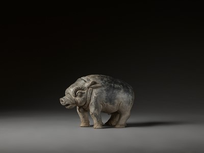 Lot 712 - A MASSIVE AND RARE EAST JAVANESE TERRACOTTA FIGURE OF A BOAR, MAJAPAHIT
