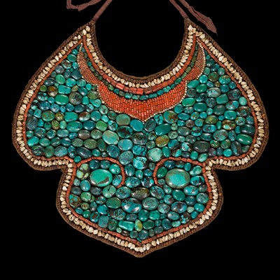 Lot 178 - A FINE TURQUOISE, CORAL, AND SHELL PECTORAL, SKEYPUK, 19TH CENTURY