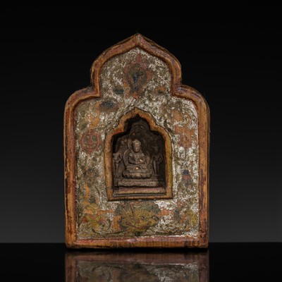 Lot 131 - A PAINTED WOOD PORTABLE SHRINE WITH A TERRACOTTA TSA-TSA, GAU, 18TH-19TH CENTURY