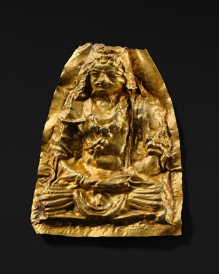 Lot 284 - A RARE GOLD REPOUSSÉ PLAQUE OF AVALOKITESHVARA, ANCIENT REGION OF GANDHARA, 1ST-4TH CENTURY