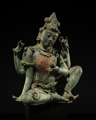 Lot 473 - A MAGNIFICENT BRONZE FIGURE OF VAJRASATTVA OR AVALOKITESHVARA, KEDIRI TO SINGHASARI KINGDOM, JAVA, 12TH-13TH CENTURY