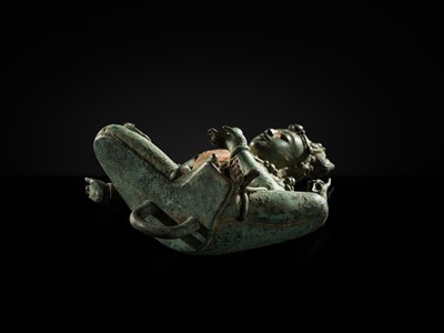 Lot 473 - A MAGNIFICENT BRONZE FIGURE OF VAJRASATTVA OR AVALOKITESHVARA, KEDIRI TO SINGHASARI KINGDOM, JAVA, 12TH-13TH CENTURY