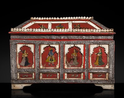 Lot 26 - A PAINTED AND IVORY INLAID ‘KRISHNA AND SAKHI’ STORAGE BOX WITH SILVERED MOUNTS, INDIA, LATE 19TH-EARLY 20TH CENTURY