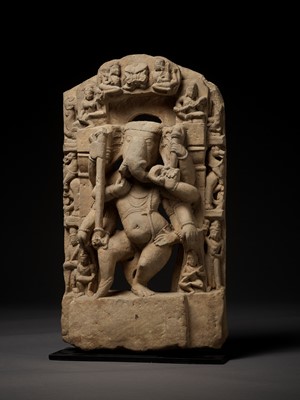 Lot 755 - AN IMPORTANT SANDSTONE FIGURE OF GANESHA