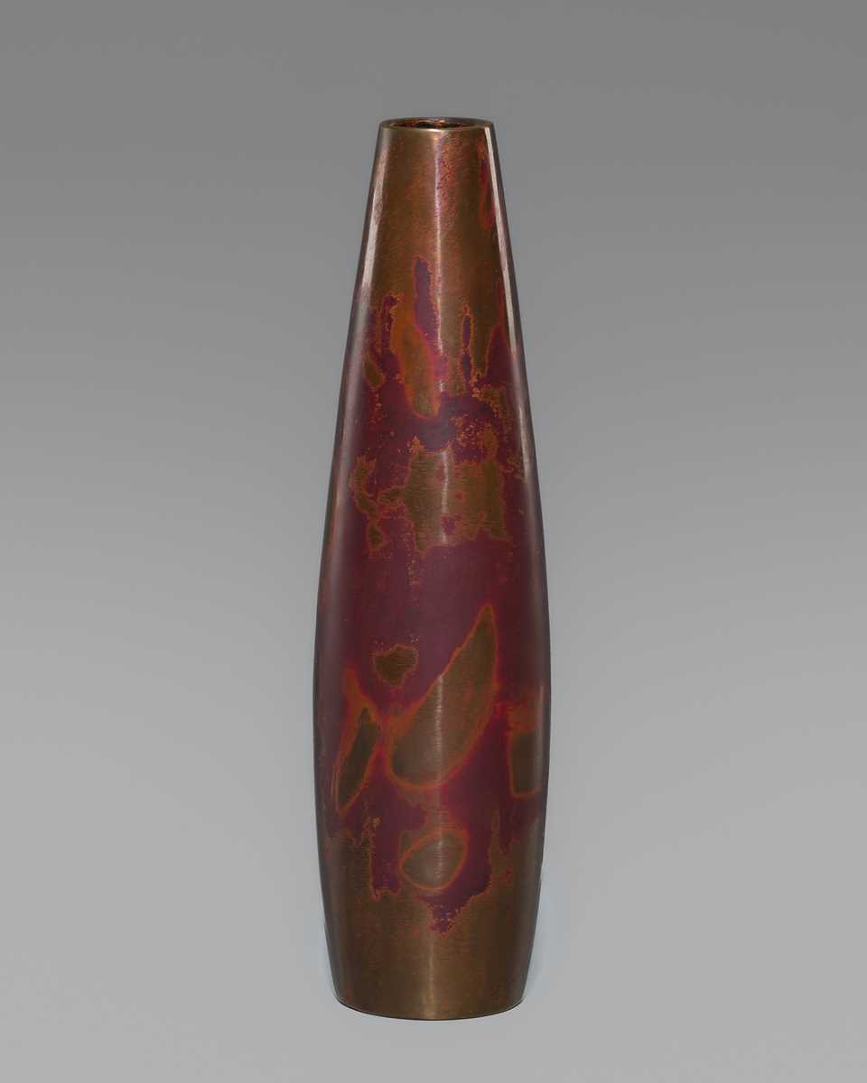 Lot 1546 - SOEMON HARA: A SPOTTED BRONZE VASE