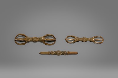 A SET COMPRISING A BRONZE KONGOBAN (RITUAL TRAY), A BELL AND THREE VAJRA