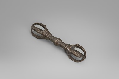 A SET WITH A BRONZE RITUAL BELL AND A FOUR-PRONGED VAJRA