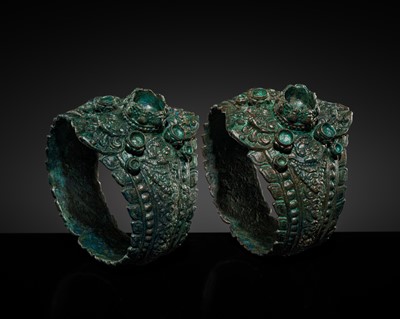 Lot 420 - A PAIR OF FINE BRONZE ARM BRACELETS, KHMER EMPIRE, ANGKOR PERIOD, 12TH-13TH CENTURY