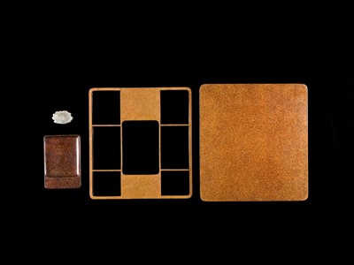 Lot 210 - A MAGNIFICENT MATCHING GOLD LACQUER SET OF A SUZURIBAKO (WRITING BOX) AND A BUNDAI (WRITING DESK)