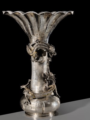 Lot 22 - WATANABE: AN IMPRESSIVE AND VERY LARGE (53 CM) SILVER ‘DRAGONS WITH CRYSTAL TAMA’ VASE