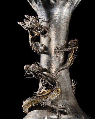 Lot 22 - WATANABE: AN IMPRESSIVE AND VERY LARGE (53 CM) SILVER ‘DRAGONS WITH CRYSTAL TAMA’ VASE