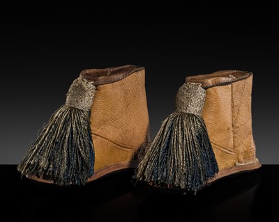 Lot 372 - A RARE PAIR OF TASSELED CAMEL LEATHER CHILDREN’S ANKLE BOOTS, YESMEH OR ZARABIL, 19TH CENTURY