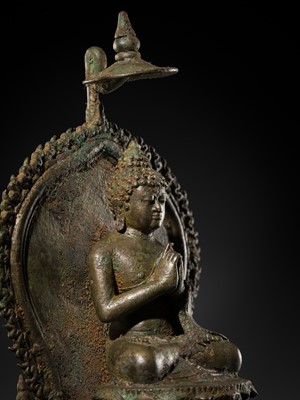 Lot 494 - AN IMPORTANT BRONZE FIGURE OF THE COSMIC BUDDHA VAIROCANA, CENTRAL JAVA, 8TH-9TH CENTURY