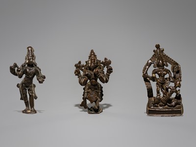 A LOT WITH THREE INIDAN BRONZE FIGURES, 18TH-19TH CENTURY