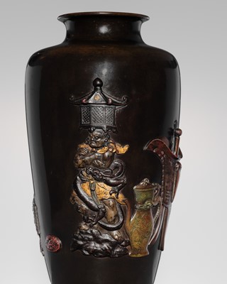 HOTAKUSAI: A LARGE PATINATED BRONZE ‘CHINESE SCHOLAR’S ITEMS’ VASE