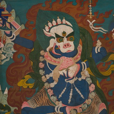 Lot 103 - A VERY LARGE (165 x 124 CM) THANGKA OF SIMHAMUKHA (SIMHAVAKTRA), HIMALAYAN REGION, 19TH CENTURY