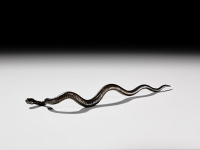 Lot 25 - AN EXCEPTIONAL AND RARE BRONZE OKIMONO OF A SNAKE