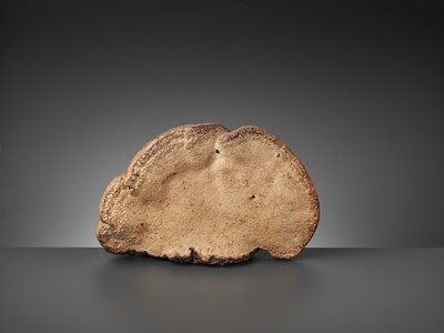 Lot 545 - A RARE LINGZHI FUNGUS TABLE SCREEN, QING DYNASTY