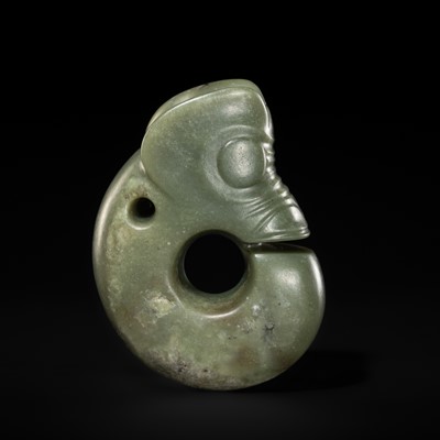 A GREEN JADE ‘PIG-DRAGON’ PENDANT (ZHULONG), LATE NEOLITHIC PERIOD, HONGSHAN CULTURE