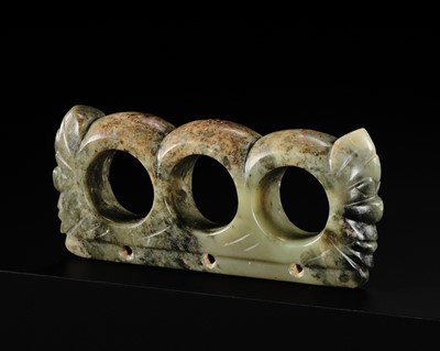 Lot 218 - A RARE CELADON JADE TRIPLE RING PENDANT, LATE NEOLITHIC PERIOD, HONGSHAN CULTURE