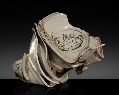 Lot 473 - A SUPERB LOT WITH MELTED SAWANKHALOK CERAMIC VESSELS, THAILAND, 14TH-16TH CENTURY