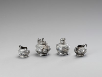 Lot 915 - AN EXPORT SILVER TEA SERVIC, C. 1900