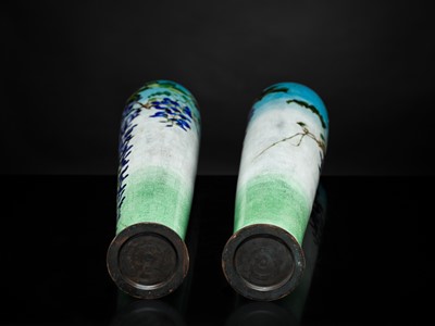 Lot 136 - KUMENO TEITARO: A SUPERB PAIR OF EXCEPTIONALLY LARGE (65 CM) GINBARI CLOISONÉ ENAMEL ‘BLOOMING WISTERIA’ VASES