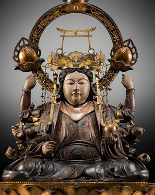 Lot 119 - A LARGE (90 CM) AND IMPRESSIVE GILT AND POLYCHROME WOOD FIGURE OF UGA BENZAITEN, 16TH CENTURY