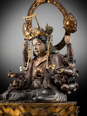 Lot 119 - A LARGE (90 CM) AND IMPRESSIVE GILT AND POLYCHROME WOOD FIGURE OF UGA BENZAITEN, 16TH CENTURY