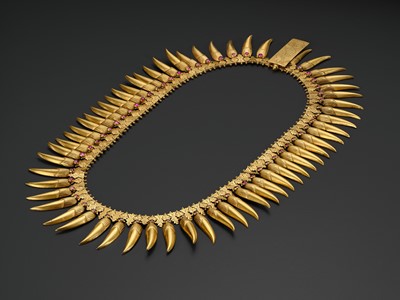 Lot 260 - A RUBY-INSET 18 CARAT GOLD (292 GRAMS) ‘JASMINE BUD’ BRIDAL NECKLACE, MALLIGAI ARUMBU MALAI, TAMIL NADU, 19TH CENTURY