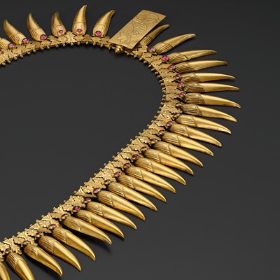 Lot 260 - A RUBY-INSET 18 CARAT GOLD (292 GRAMS) ‘JASMINE BUD’ BRIDAL NECKLACE, MALLIGAI ARUMBU MALAI, TAMIL NADU, 19TH CENTURY