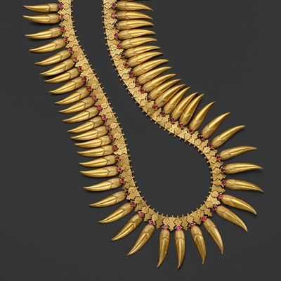 Lot 260 - A RUBY-INSET 18 CARAT GOLD (292 GRAMS) ‘JASMINE BUD’ BRIDAL NECKLACE, MALLIGAI ARUMBU MALAI, TAMIL NADU, 19TH CENTURY