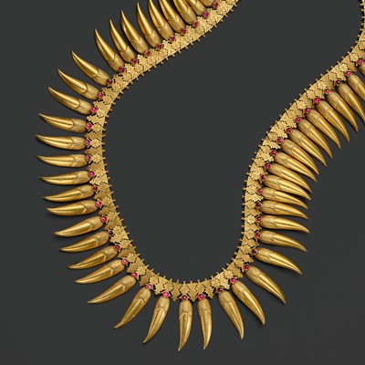Lot 260 - A RUBY-INSET 18 CARAT GOLD (292 GRAMS) ‘JASMINE BUD’ BRIDAL NECKLACE, MALLIGAI ARUMBU MALAI, TAMIL NADU, 19TH CENTURY