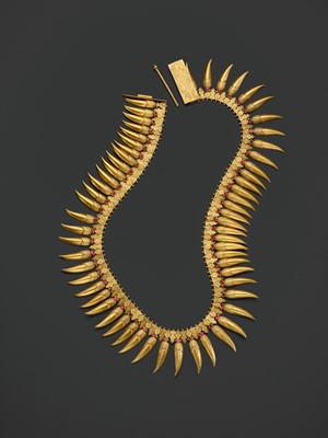 Lot 260 - A RUBY-INSET 18 CARAT GOLD (292 GRAMS) ‘JASMINE BUD’ BRIDAL NECKLACE, MALLIGAI ARUMBU MALAI, TAMIL NADU, 19TH CENTURY