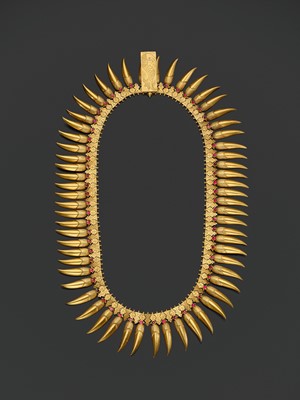 Lot 260 - A RUBY-INSET 18 CARAT GOLD (292 GRAMS) ‘JASMINE BUD’ BRIDAL NECKLACE, MALLIGAI ARUMBU MALAI, TAMIL NADU, 19TH CENTURY