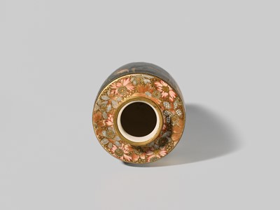 Lot 156 - KOYAMA NANPO: A RARE AND SUPERB SATSUMA CERAMIC VASE WITH FABULOUS ANIMAL SCENES