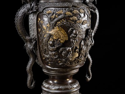 Lot 4 - HAYASHI HARUSADA: A MONUMENTAL (234 CM) PARCEL-GILT BRONZE ‘RYUJIN AND DRAGONS’ EXHIBITION KORO (INCENSE BURNER)