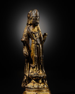 Lot 121 - A GILT-BRONZE FIGURE OF A BODHISATTVA, SUI TO EARLY TANG DYNASTY