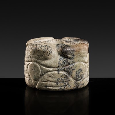Lot 195 - AN OPAQUE JADE ‘ANIMAL MASK’ STAFF FITTING, LATE HONGSHAN CULTURE