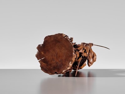 Lot 184 - HIKATA SESSHU: AN EXCEPTIONAL AND LARGE CARVED WOOD ‘MINAMOTO NO YOSHITSUNE TRAINING WITH THE TENGU’ OKIMONO