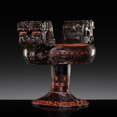 Lot 138 - AN EXCEPTIONAL AND RARE LACQUERED WOOD MEAT CAULDRON, DOU, LATE WARRING STATES PERIOD