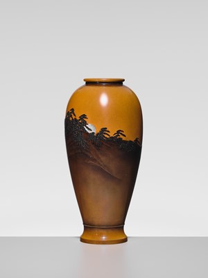 Lot 15 - JOMI EISUKE II: A SUPERB INLAID BRONZE ‘FULL MOON RISING ABOVE A PINE GROVE’ VASE