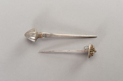 Lot 606 - TWO CHAM SILVER HAIRPINS