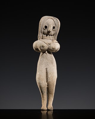 Lot 393 - A MEHRGARH TERRACOTTA FIGURE OF A SEATED MOTHER GODDESS, INDUS VALLEY CIVILIZATION